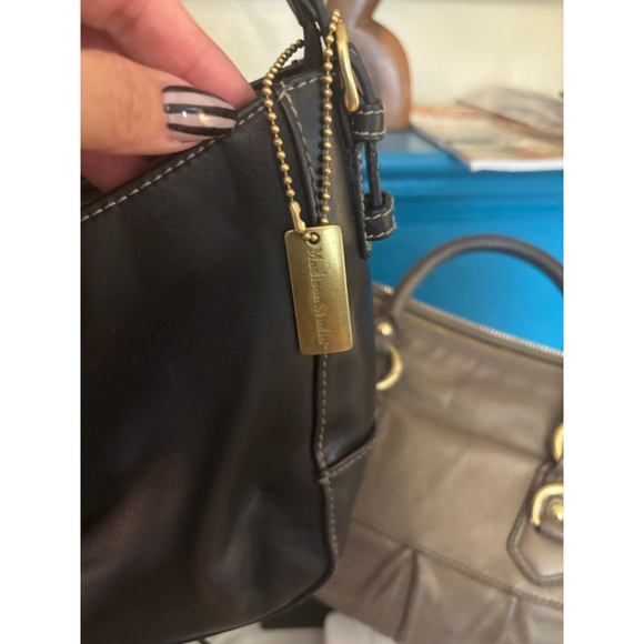 Madison Studio Black Leather Shoulder Bag One Size Gold Hardware - Picture 3 of 5